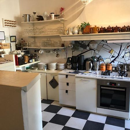 Le Flamant Rouge Guesthouse Peyriac-de-Mer Esterno foto